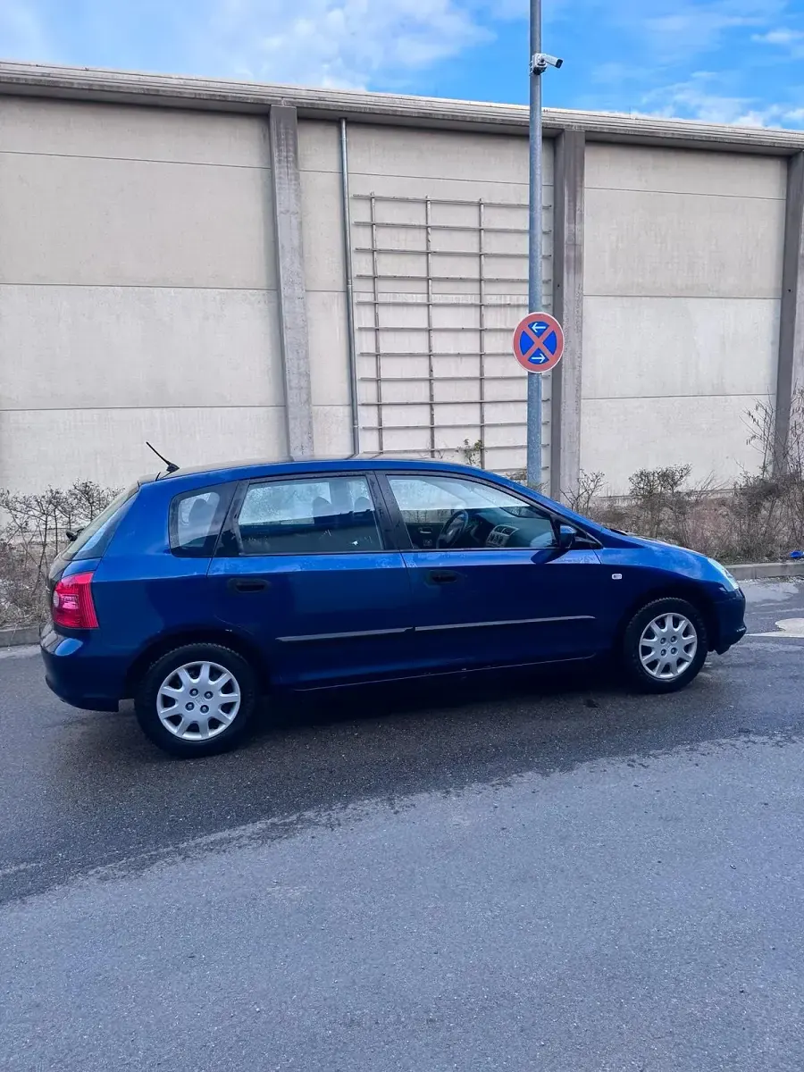 Gebraucht Honda Civic 90 PS (66 kW) 2003 Blau Kleinwagen