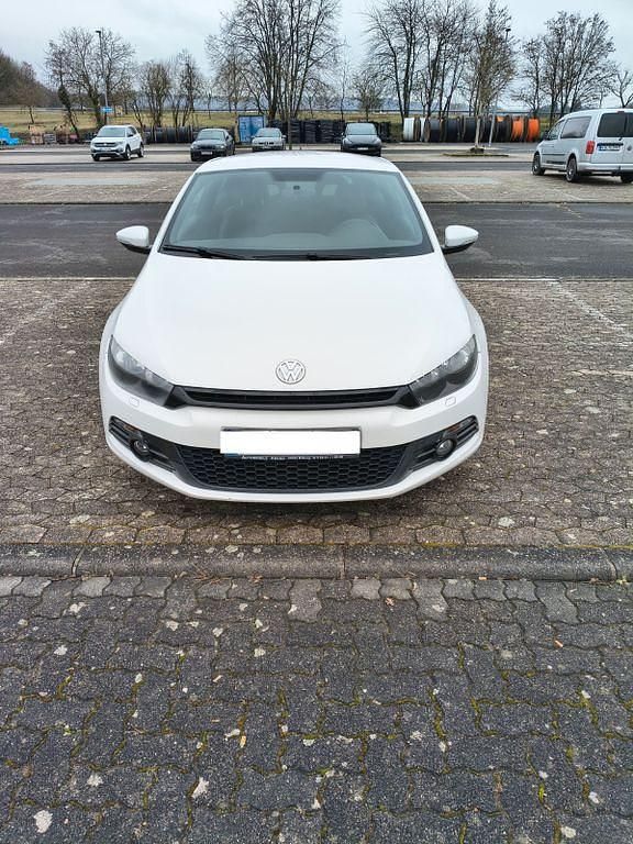 Gebraucht VW Scirocco 122 PS (89 kW) 2010 Weiß Coupé