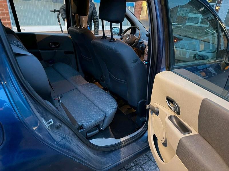 Gebraucht Renault Modus 90 PS (66 kW) 2004 Blau Van / Kleinbus