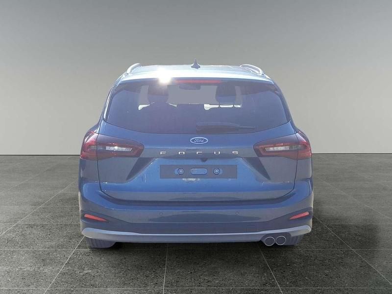 Neu Ford Focus Active X 155 PS (114 kW) 2026 Chromablau metallic Kombi