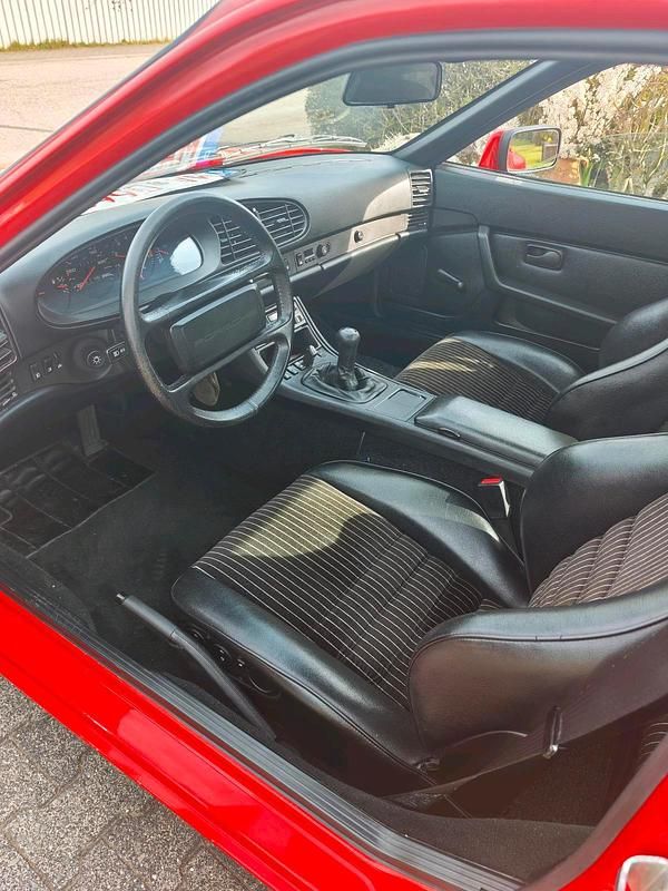 Gebraucht Porsche 944 163 PS (119 kW) 1985 Rot Coupé
