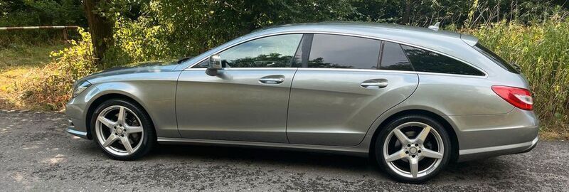 Silber Gebraucht 2013 Mercedes CLS350 Shooting Brake Kombi | 16.900 € (Fairer Preis) - Bild 1/4