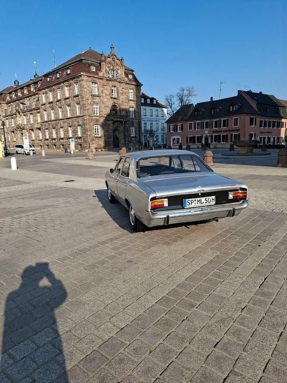 Gebraucht Opel Rekord 90 PS (66 kW) 1970 Silber Limousine