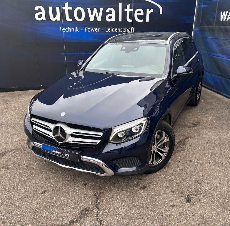 Gebraucht Mercedes GLC220 170 PS (125 kW) 2015 Blau SUV