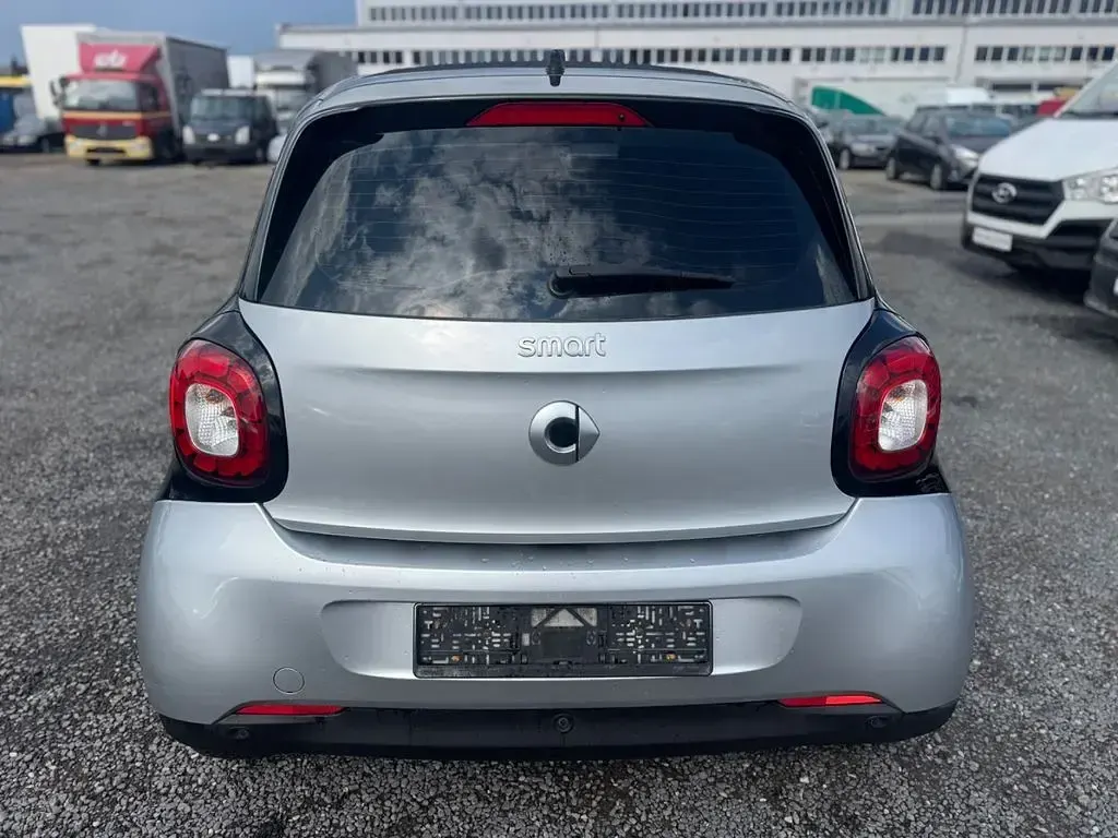 Gebraucht Smart ForFour 71 PS (52 kW) 2015 Grau Kleinwagen