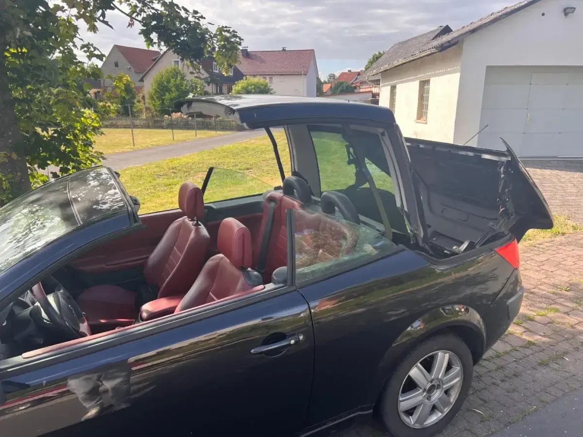 Gebraucht Renault Mégane Cabriolet 135 PS (99 kW) 2004 Schwarz Cabrio