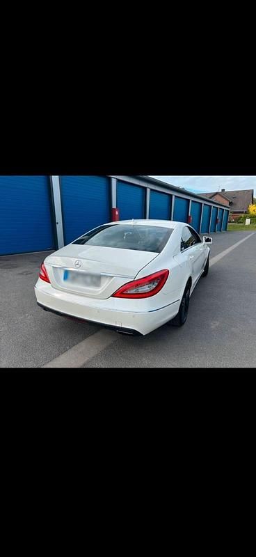 Gebraucht Mercedes CLS350 265 PS (194 kW) 2013 Weiß Coupé
