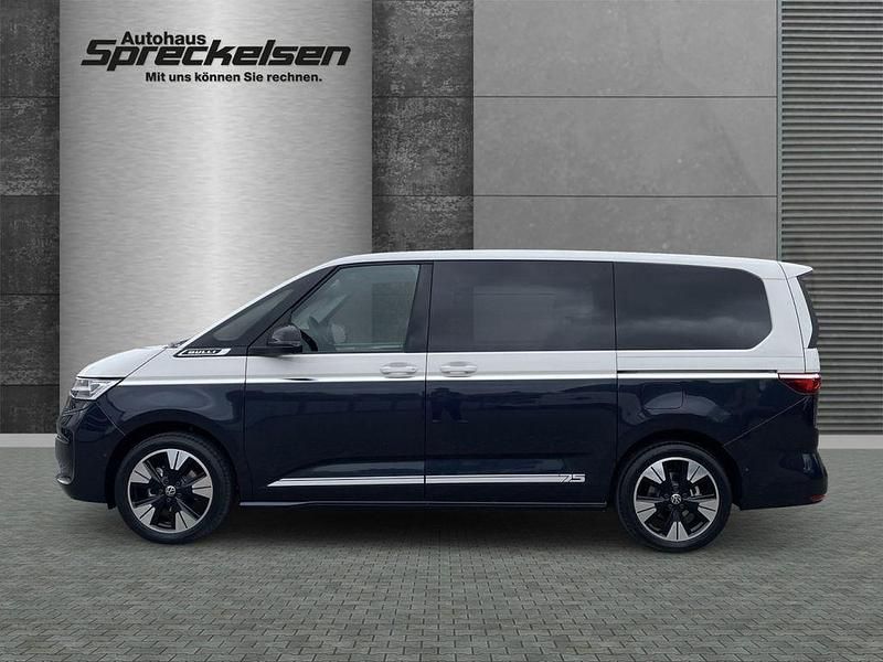 Nouă VW Multivan Edition 150 CP (110 kW) 2026 Albastru Monovolum