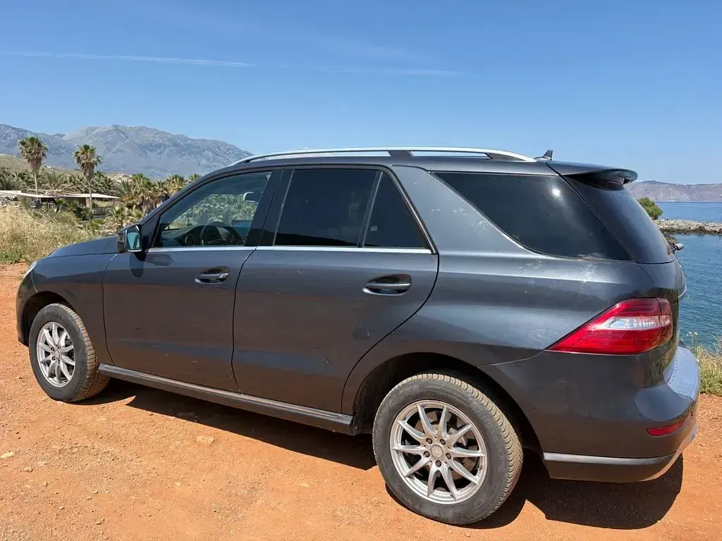Gebraucht Mercedes ML350 258 PS (189 kW) 2015 Grau SUV