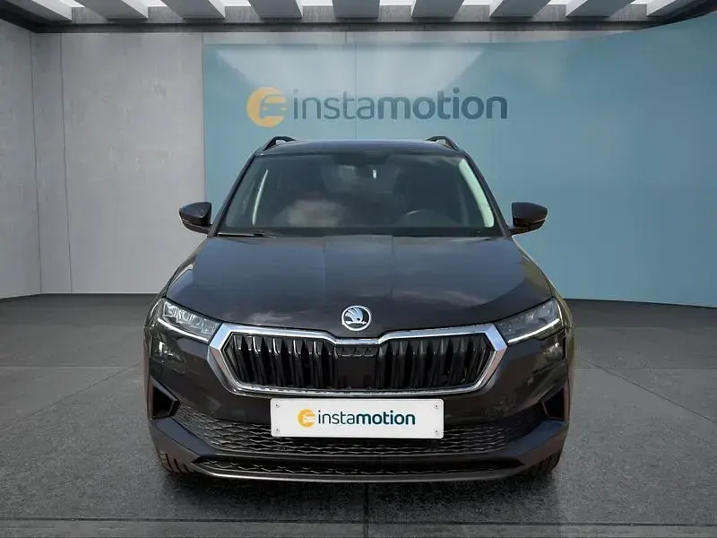 Gebraucht Skoda Karoq 150 PS (110 kW) 2023 Schwarz SUV