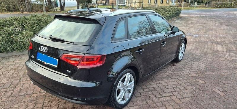 Gebraucht Audi A3 Ambition 150 PS (110 kW) 2015 Schwarz Limousine