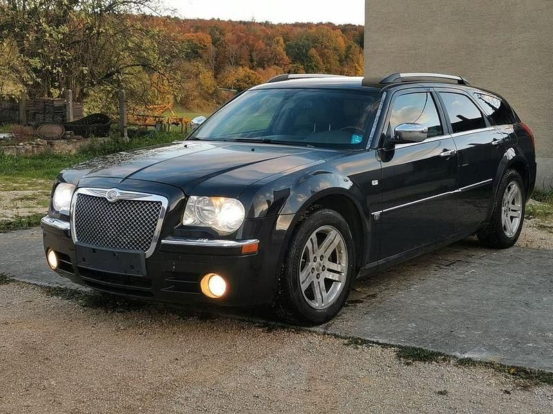 Schwarz Gebraucht 2008 Chrysler 300C Touring Kombi | 3.500 € (Fairer Preis) - Bild 1/4