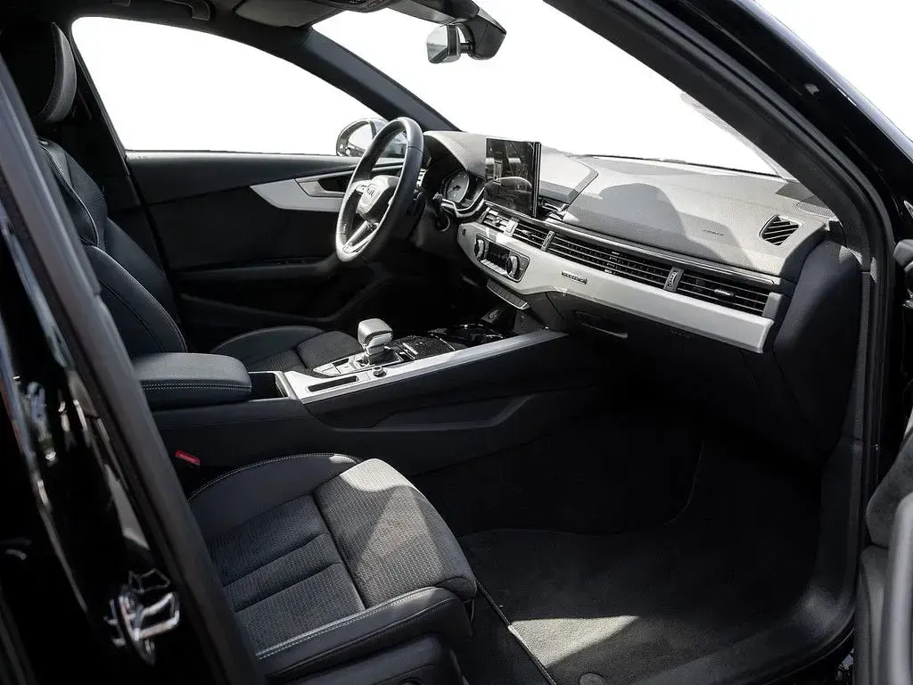 Gebraucht Audi S4 Sport 341 PS (250 kW) 2024 Mythosschwarz Kombi