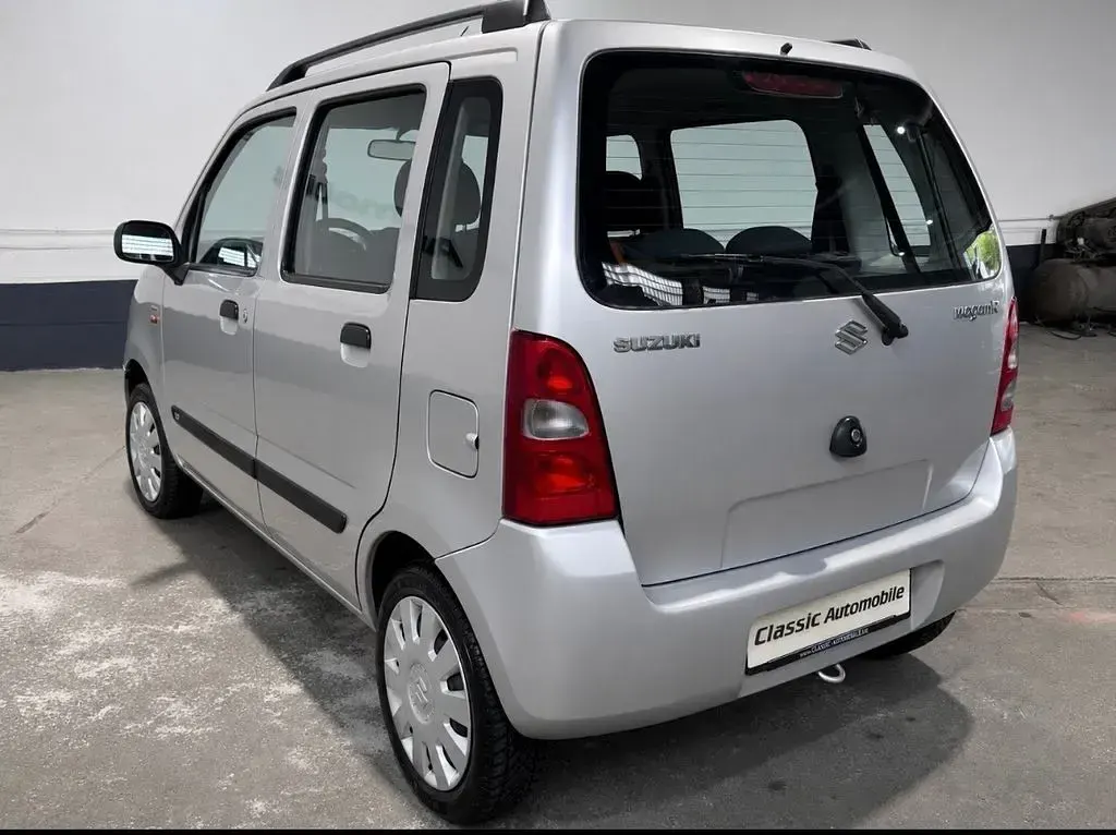 Gebraucht Suzuki Wagon R 94 PS (69 kW) 2005 Silber Van / Kleinbus