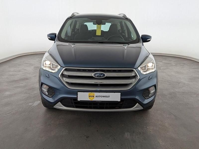 Gebraucht Ford Kuga Titanium 150 PS (110 kW) 2019 Blau SUV