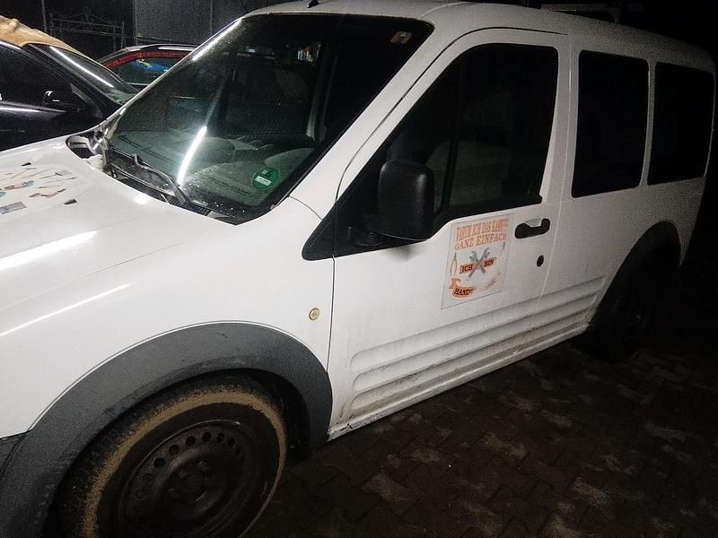 Gebraucht Ford Tourneo 90 PS (66 kW) 2010 Weiß Van / Kleinbus