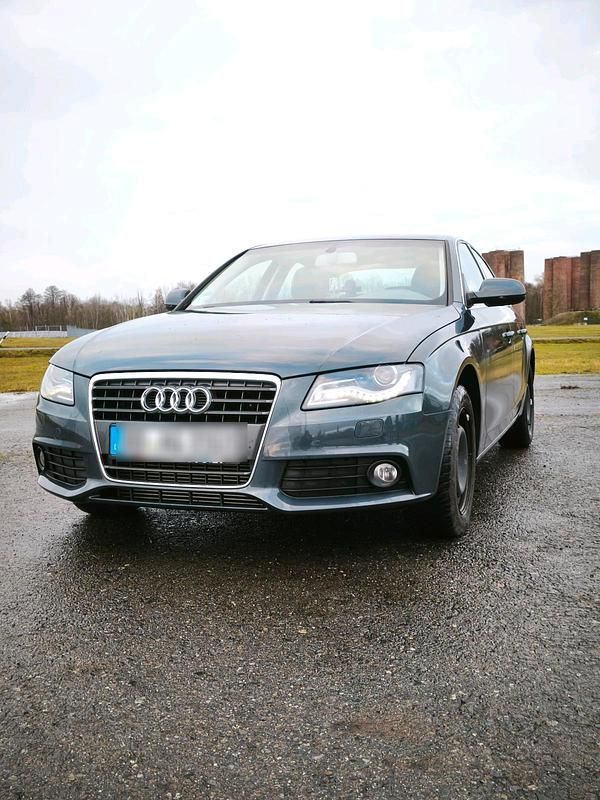 Gebraucht 2011 Audi A4 Limousine | 6.000 € (Superpreis) - Bild 1/4