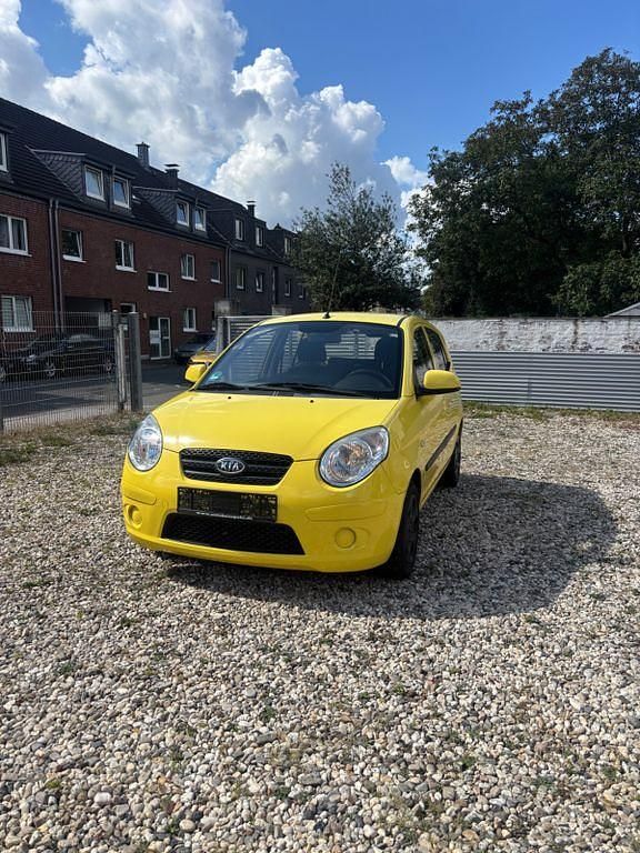 Gelb Gebraucht 2011 Kia Picanto Kleinwagen | 2.200 € (Fairer Preis) - Bild 1/4