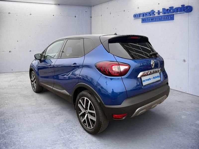 Second-hand Renault Captur Version S 150 CP (110 kW) 2019 Albastru SUV