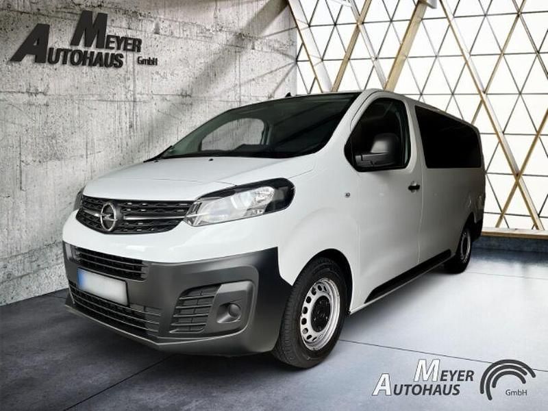 Weiss Gebraucht 2022 Opel Vivaro Van | 29.990 € - Bild 1/4