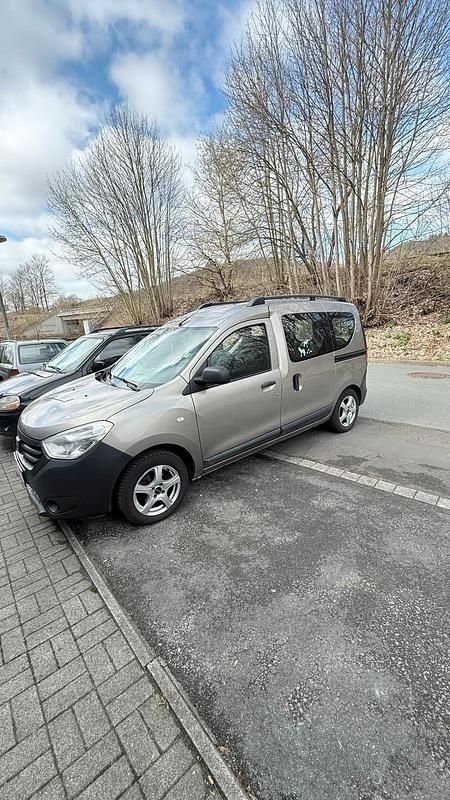 Usata Dacia Dokker 2014 Marrone Monovolume