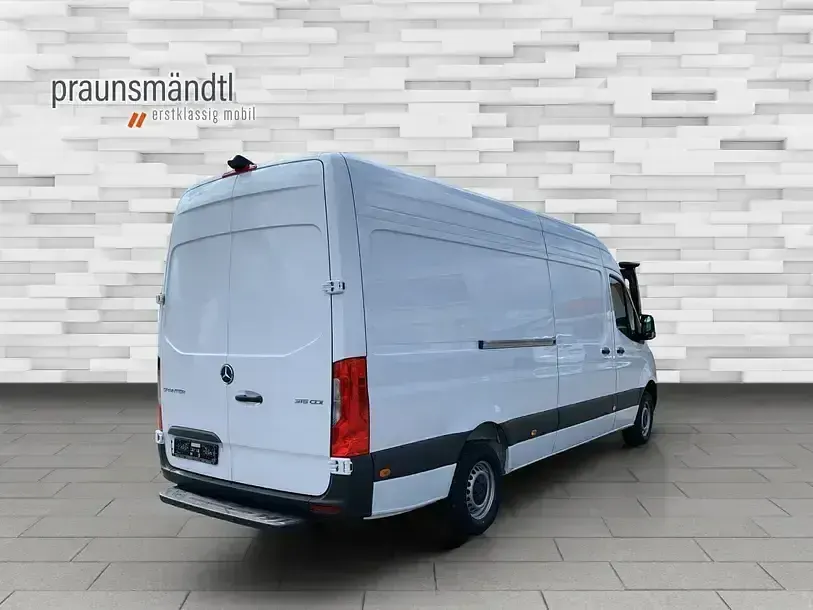 Gebraucht Mercedes Sprinter 150 PS (110 kW) 2026 Andere Van