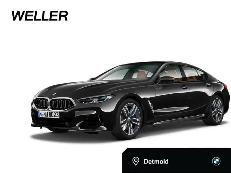 Black sapphire (schwarz) Gebraucht 2025 BMW 840 Comfort Edition Coupé | 69.990 € (Superpreis) - Bild 1/4