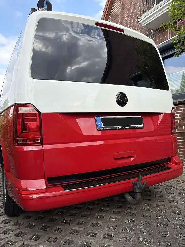 Gebraucht VW T6 140 PS (102 kW) 2015 Rot Van