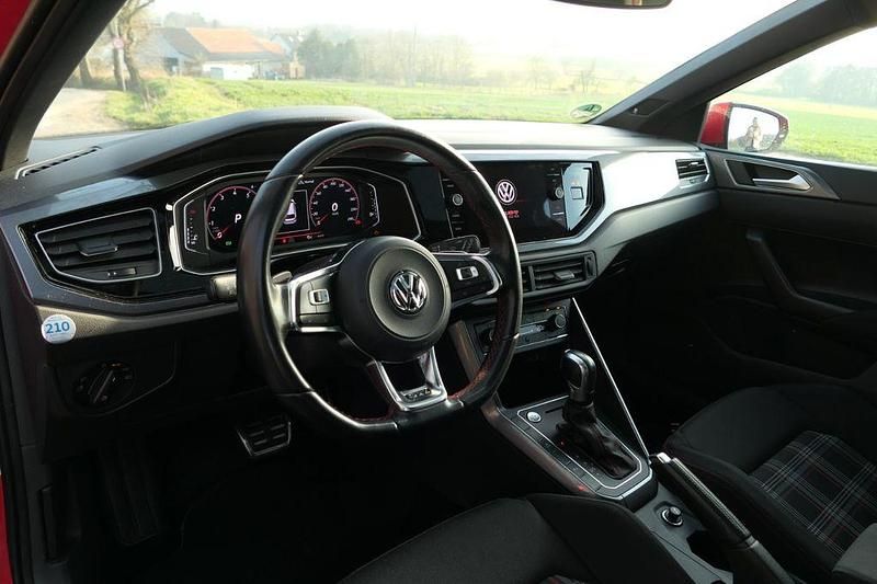 Gebraucht VW Polo Beats 200 PS (147 kW) 2019 Rot Kleinwagen