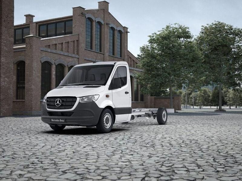 Gebraucht Mercedes Sprinter 163 PS (119 kW) 2020 Arktikweiß Van