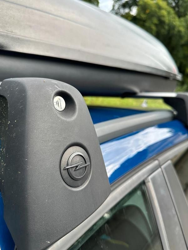 Gebraucht Opel Astra 110 PS (80 kW) 2018 Blau Kombi