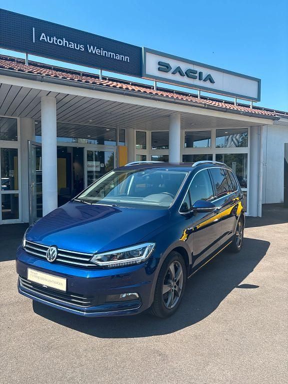 Gebraucht VW Touran Highline 150 PS (110 kW) 2017 Blau Van / Kleinbus