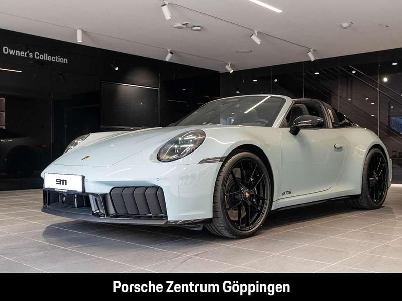 Neu Porsche 992 541 PS (397 kW) 2026 Shadegreenmetallic Coupé