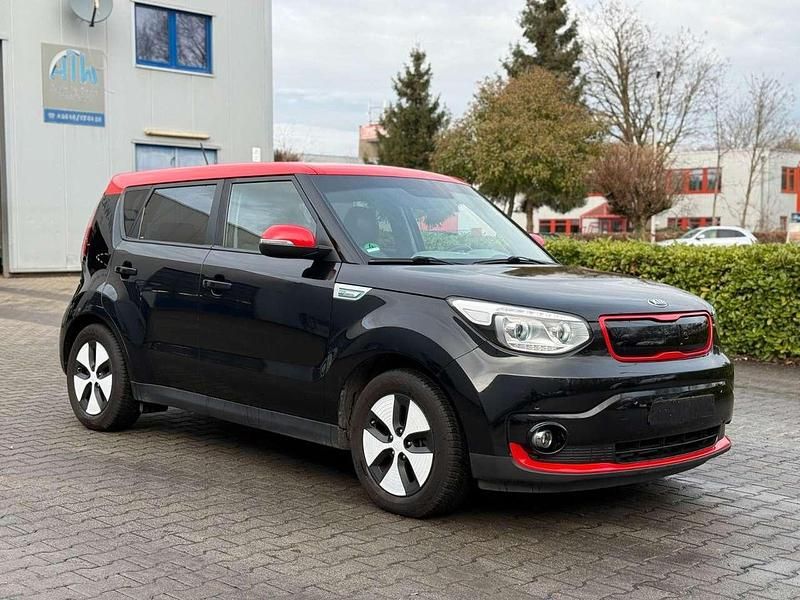 Schwarz Gebraucht 2016 Kia Soul SUV | 4.990 € (Superpreis) - Bild 1/2