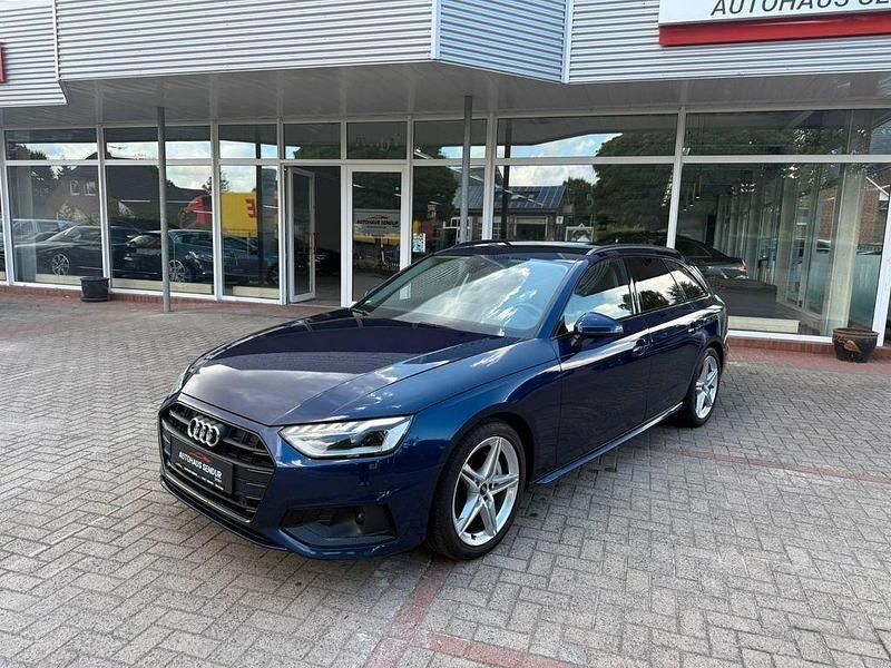 Gebraucht Audi A4 Advanced Plus 204 PS (150 kW) 2022 Blau Kombi