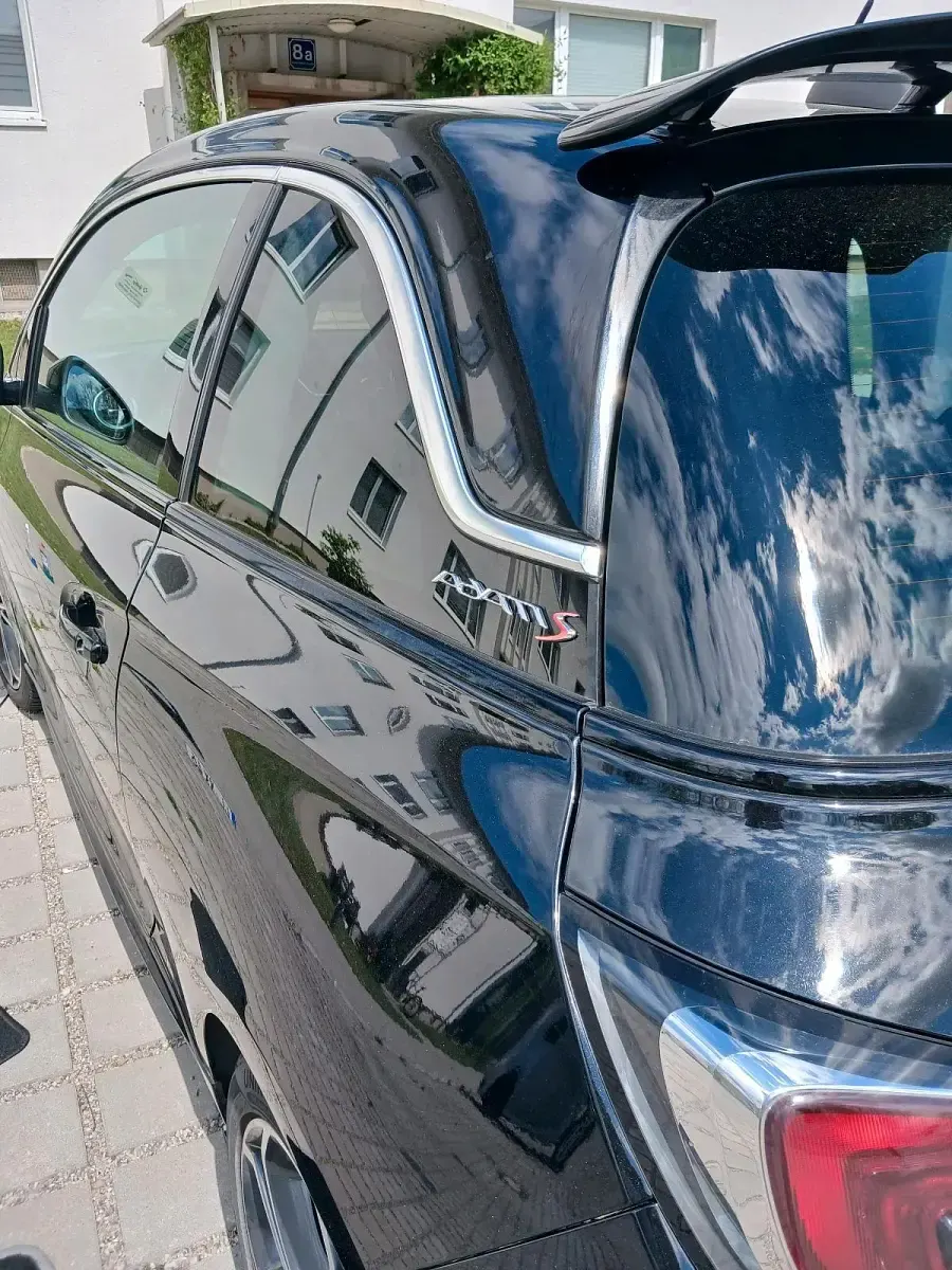 Gebraucht Opel Adam 150 PS (110 kW) 2018 Schwarz Kleinwagen