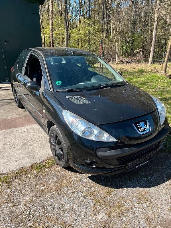 Gebraucht Peugeot 206+ 60 PS (44 kW) 2009 Schwarz Kleinwagen