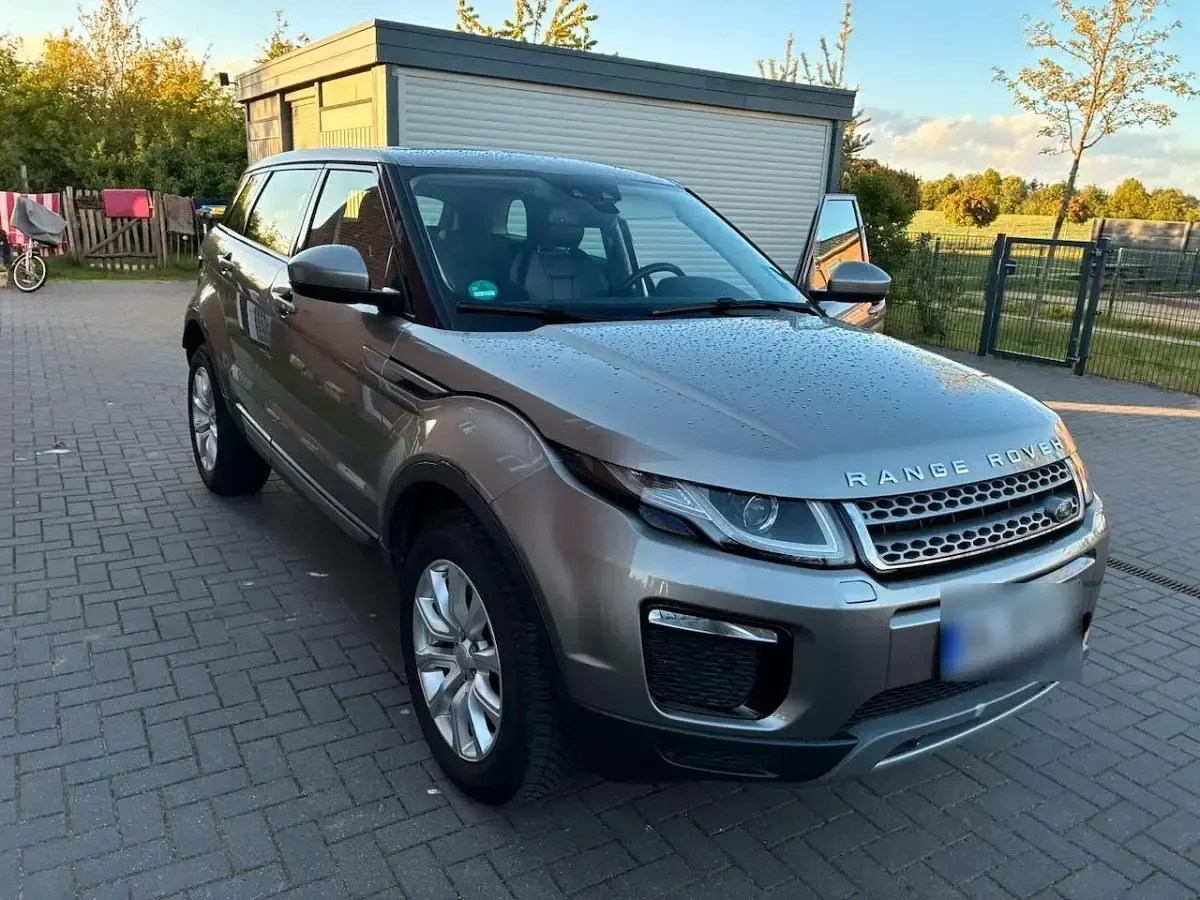 Gebraucht Land Rover Range Rover evoque SE 241 PS (177 kW) 2018 Gold SUV