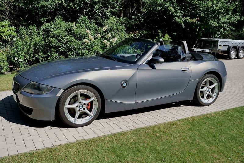 Gebraucht BMW Z4 150 PS (110 kW) 2007 Grau Cabrio
