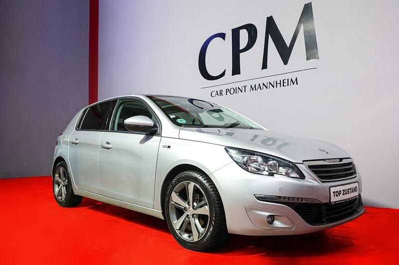 Grau Gebraucht 2017 Peugeot 308 Style Limousine | 9.750 € (Fairer Preis) - Bild 1/4