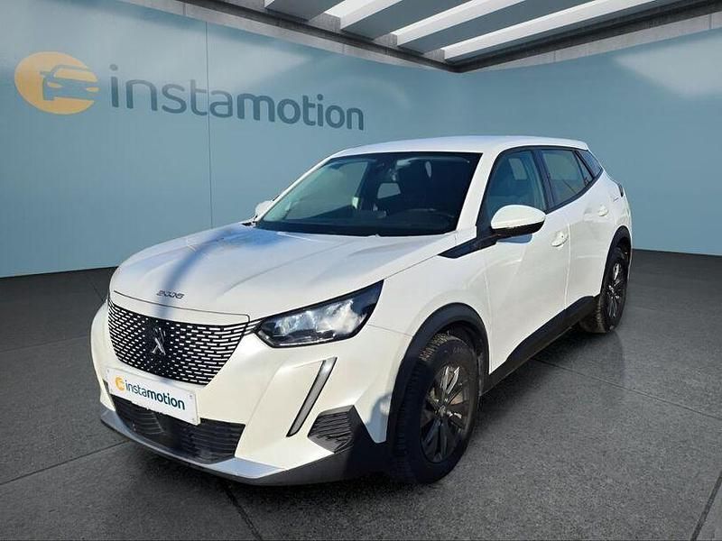 Gebraucht Peugeot e-2008 Active 100 kW (136 PS) 2021 Weiß SUV