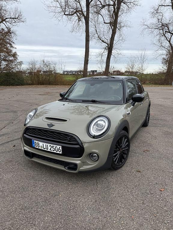 Grau Gebraucht 2019 Mini Cooper S Kleinwagen | 18.490 € (Fairer Preis) - Bild 1/4