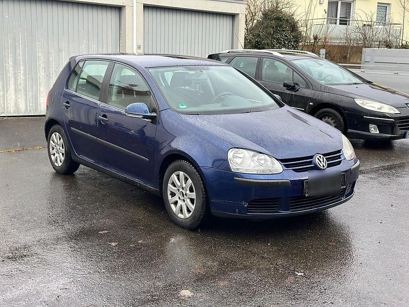Gebraucht VW Golf IV 116 PS (85 kW) 2005 Blau Limousine