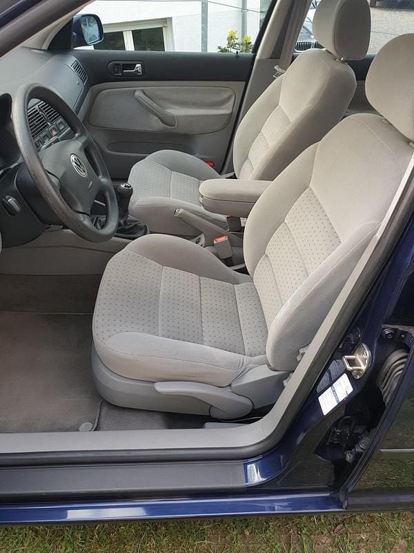 Gebraucht VW Golf III 75 PS (55 kW) 1998 Blau Limousine