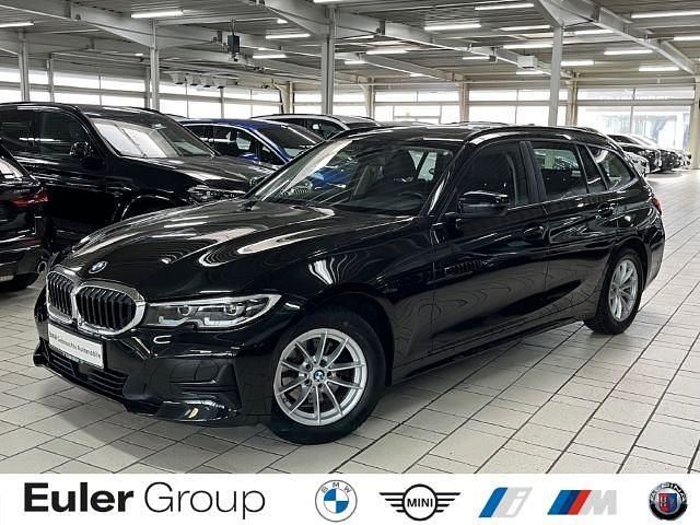 Schwarz Gebraucht 2021 BMW 320 Sport Line Kombi | 23.977 € (Superpreis) - Bild 1/4