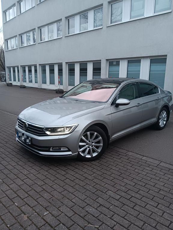 Gebraucht VW Passat Highline 110 PS (80 kW) 2015 Grau Limousine