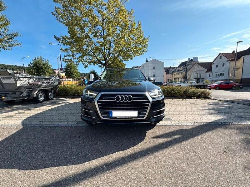 Gebraucht Audi Q7 Ambiente 272 PS (200 kW) 2016 Schwarz SUV