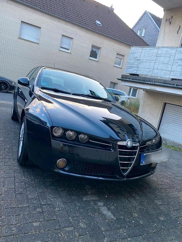 Schwarz Gebraucht 2006 Alfa Romeo 159 Kombi | 2.900 € (Fairer Preis) - Bild 1/4