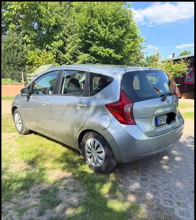 Gebraucht Nissan Note Acenta 80 PS (58 kW) 2013 Silber Kleinwagen