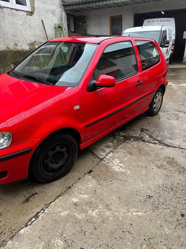 Gebraucht VW Polo 60 PS (44 kW) 2000 Rot Kleinwagen